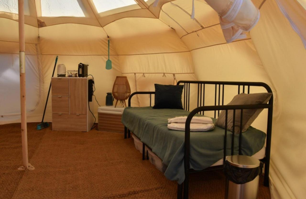 Stargazer Tent Met Sterrenuitzicht 卡兰茨奥赫 外观 照片