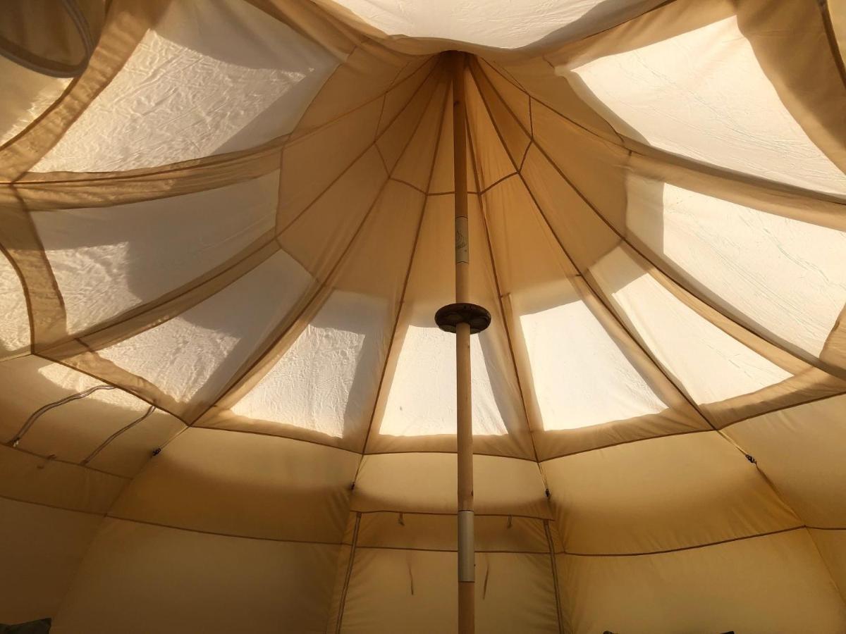 Stargazer Tent Met Sterrenuitzicht 卡兰茨奥赫 外观 照片